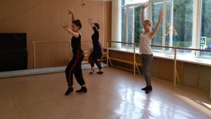 Разучиваем испанский танец "Севильяна" (окончание)