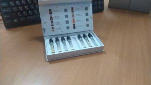 TOM FORD TUSCAN LEATHER / бензиновая кожа в малиновой дымке / обзор парфюма