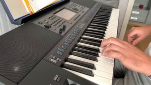 Savage - Don't Cry Tonight | Yamaha PSR SX700