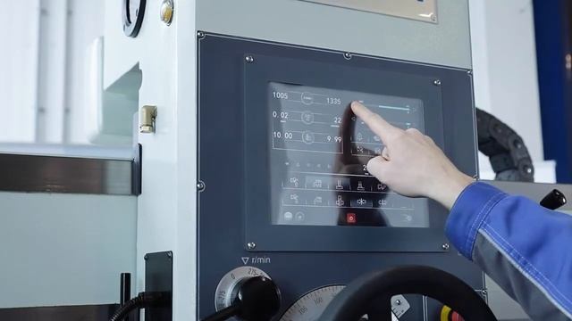 KNUTH R 60 VT -радиально-сверлильный станок с сервоприводом смотреть онлайн