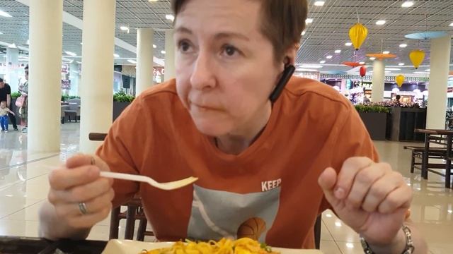 Мукбанг.?Тайская еда.Про купальники и жизнь?#влог #мукбанг #болталка смотреть онлайн