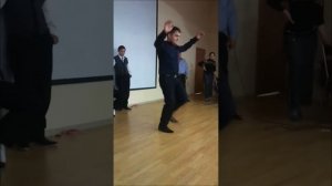 Gypsies dance. Цыганский конкурс-2.Пляшут цыганские парни.