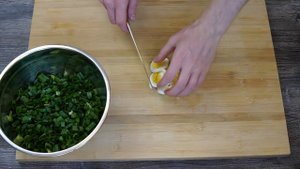 Как приготовить пирог с яйцом и зеленым луком