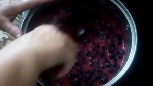 Варенье из черной смородины 11 стаканов. Быстрый способ.