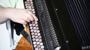 «Там вдали за рекой» Разбор песен на баяне ноты и аккорды.