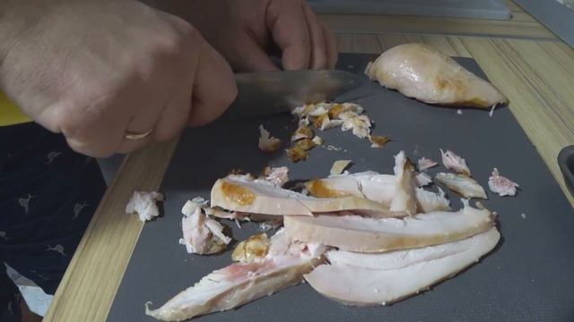 Салат "Любимый муж". Отменный слоеный салат!!! смотреть онлайн