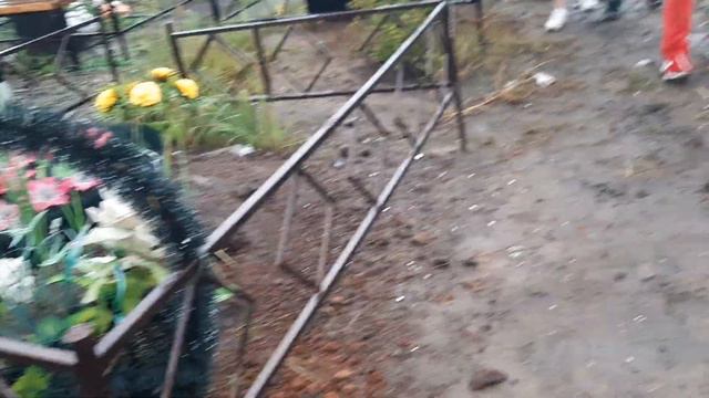 Юлю Алёнкину похоронили
