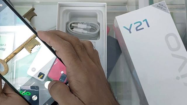Vivo Y21 UNBOXING AND REVIEW | The 64GB Variant In 2022 !! (WHITE)