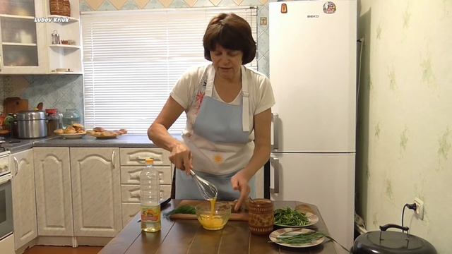 Как вкусно приготовить стрелки молодого чеснока.