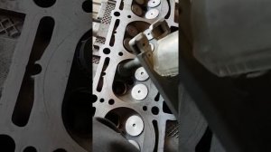 Прихлопывание клапанов