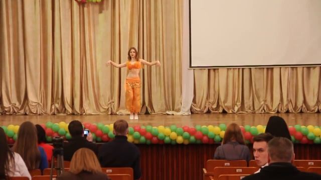 Карасева Виктория. Номер "Восточная красавица"