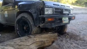 Nissan Pathfinder wd21 4x4