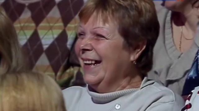 Юрий Хвостов----смс деду морозу смотреть онлайн