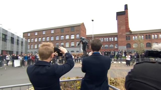 Professor Adam Beaumont on BBC News смотреть онлайн