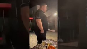 анекдот про азербайджанцев, армян и попугаев. до слёз