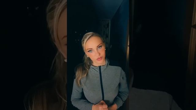 ПЕРВЫЙ ЗНАМЕНОСЕЦ БУЛАТОВ, ПОДНЯВШИЙ ЗНАМЯ НАД РЕЙХСТАГОМ смотреть онлайн