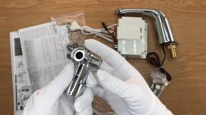 Распаковка сенсорного смесителя для умывальника ESKO SNR 26