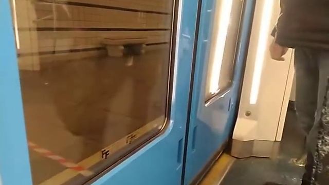 калужско-рижская линия Алексеевская-тургеневская Москва поезд 2017 81-765/766/767 смотреть онлайн