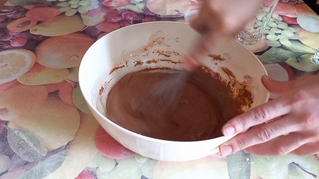 Шоколадного торта  без яиц/ Oson usulda tort .