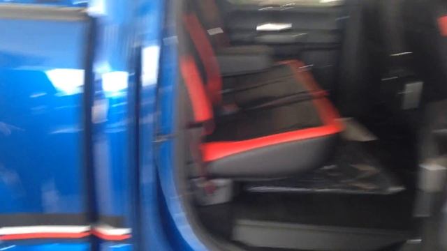 2018 Ford F-150 *Lariat Special Edition with Sport Package* смотреть онлайн