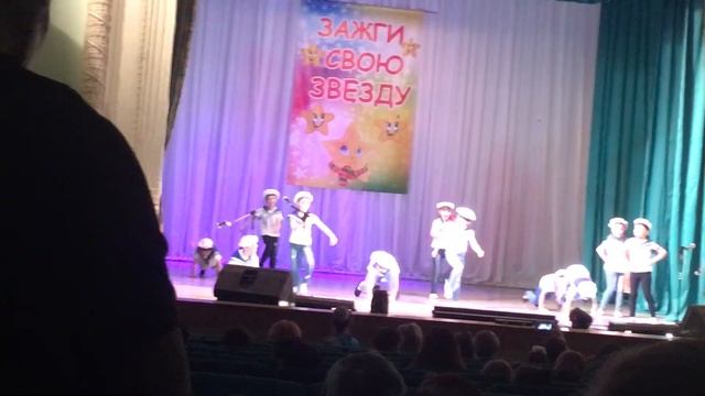 Ты морячка, я моряк