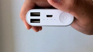 Обзор Xiaomi Mi power bank на 16000 mAh / Заряжаем iPhone/iPad