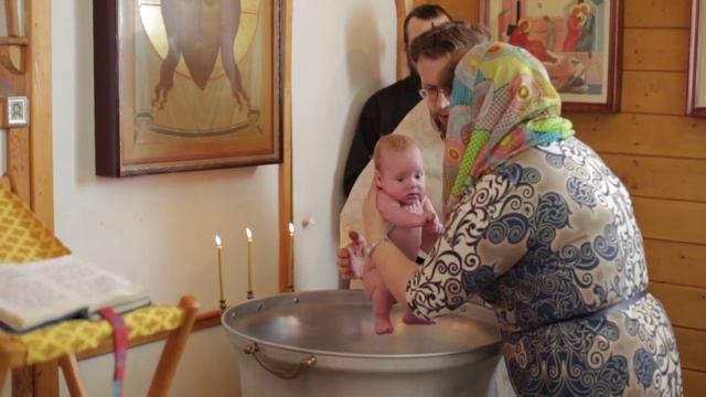 Крещение ребенка, видеосъёмка крестин близняшечек Арины и Владислава г.Пушкин смотреть онлайн