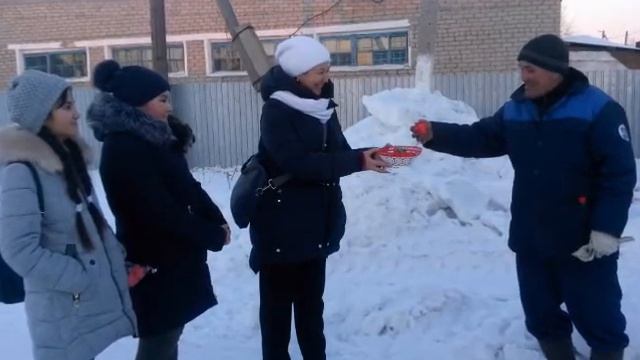 Акция 7а сынып "Жүректен жүрекке" Каратерекская СОШ смотреть онлайн