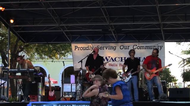 Datura Street Band - I Wanna Be Sedated смотреть онлайн