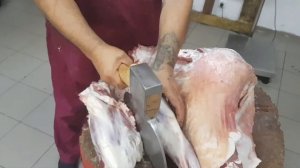 Рубим баранину . Купить мясной топор. 89150489904 Семён