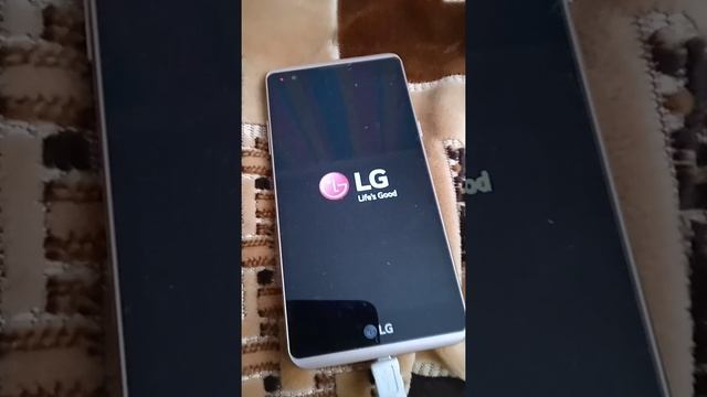 Заставка LG