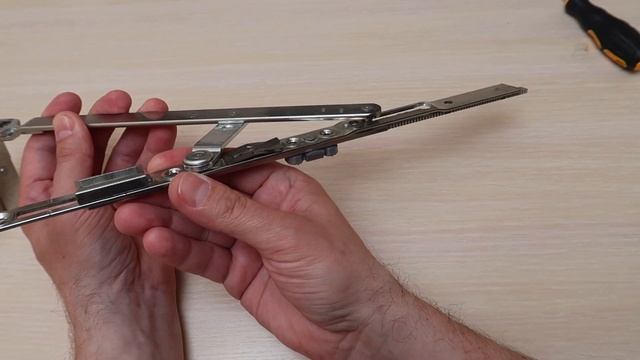 Несколько положений открытия окна под наклоном смотреть онлайн