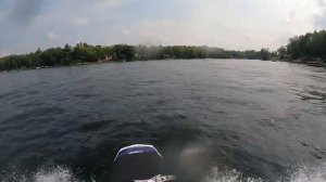 650sx rips wide open across lake backwards