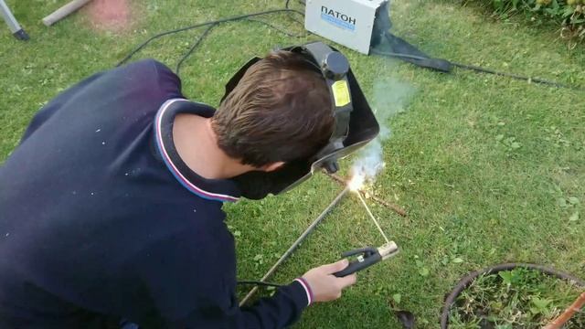 Делаем шпалеру для Клематиса из арматуры. DIY смотреть онлайн