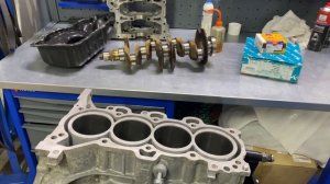 Киа спортейдж G4NA.Сильный стук и копченые поршня.Расточка в 0.5 и установка форсунок.