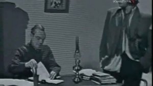 Сцена из спектакля "Педагогическая поэма". Реж. А. Белинский. А. Макаренко - К. Лавров. 1969 год.