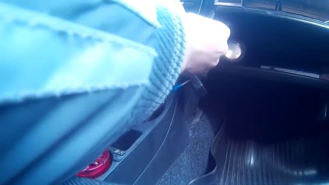 Способ как убрать шум фон в колонках в авто магнитоле,видео от подписчика. смотреть онлайн