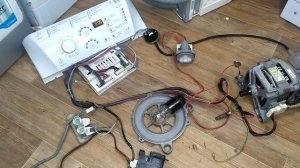 Hotpoint-Arisron ARTF 1047 27.06.23 "Отжим"