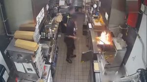 Explosion en cocina (nunca echar agua a una freidora ardiendo).