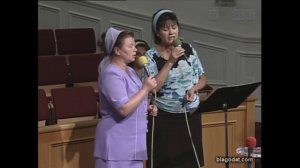 Так любит розы Творец Предвечный..