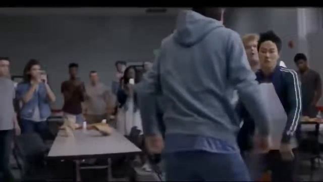 Вот как мужики должны заступаться за девушек смотреть онлайн