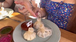 VLOG. В грузинском ресторане. ХОЧУ ПУРИ КЕМЕРОВО. Еда на камеру, мукбанг. Хачапури,хинкали,чахохбил