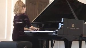 Гаврилин "Батюшковский Вальс, исполняет Элина Валиева.