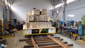 Самоходная транспортная тележка. Рельсовая передаточная тележка
