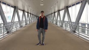 максимально грустно