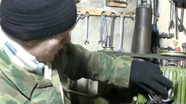 Запускаем сверлильный станок или как перевести работу двигателя с 380 В на 220 В смотреть онлайн