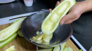 Кабачки с фаршем запечённые. Фаршированные Кабачки.