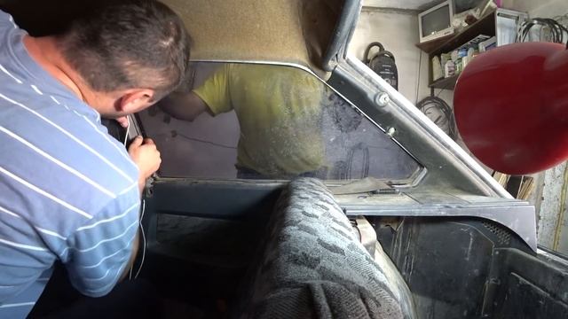 КАК САМОМУ ПОСТАВИТЬ СТЕКЛО на авто ВАЗ 2106, 2107, 2109, 2108, 21099, газ, москвич смотреть онлайн