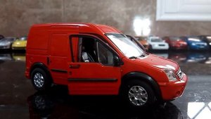 Welly toy cars review ford transit connect scal 1:32