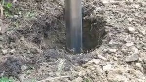 Бурение скального грунта буром В-411302.Q62h1.360.М0,5 машиной БМ-205